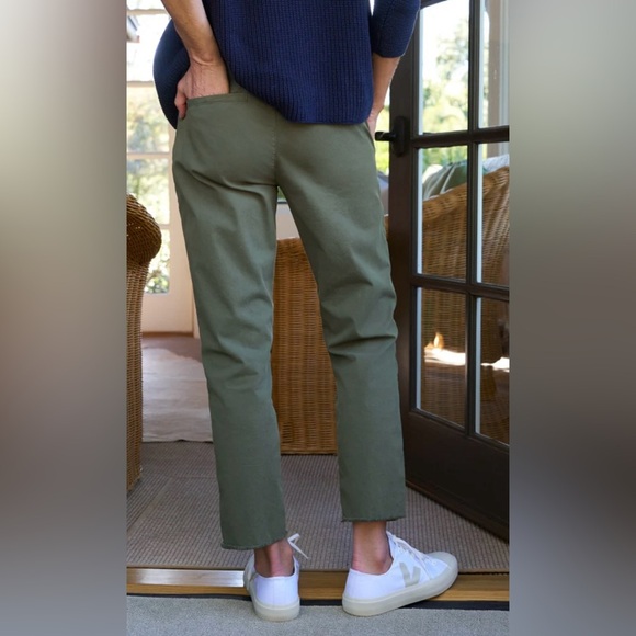 Frank & Eileen Wicklow Italian Performance Chino Pants Army Green - Picture 6 of 9